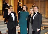 th_28890_carlabruni_sarkozytikipetercelebritycity045_123_155lo.jpg
