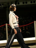 th_26164_md-germainpire.info-ss06-rtw-paris-w-kenzo-001-ek4ir3f_122_361lo.jpg