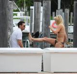 th_58244_celebrity_paradise.com_TheElder_JulianneHough2011_06_26_spendafunpackeddayinMiami53_122_414lo.jpg