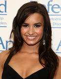 Demi+lovato+hairstyles+2009